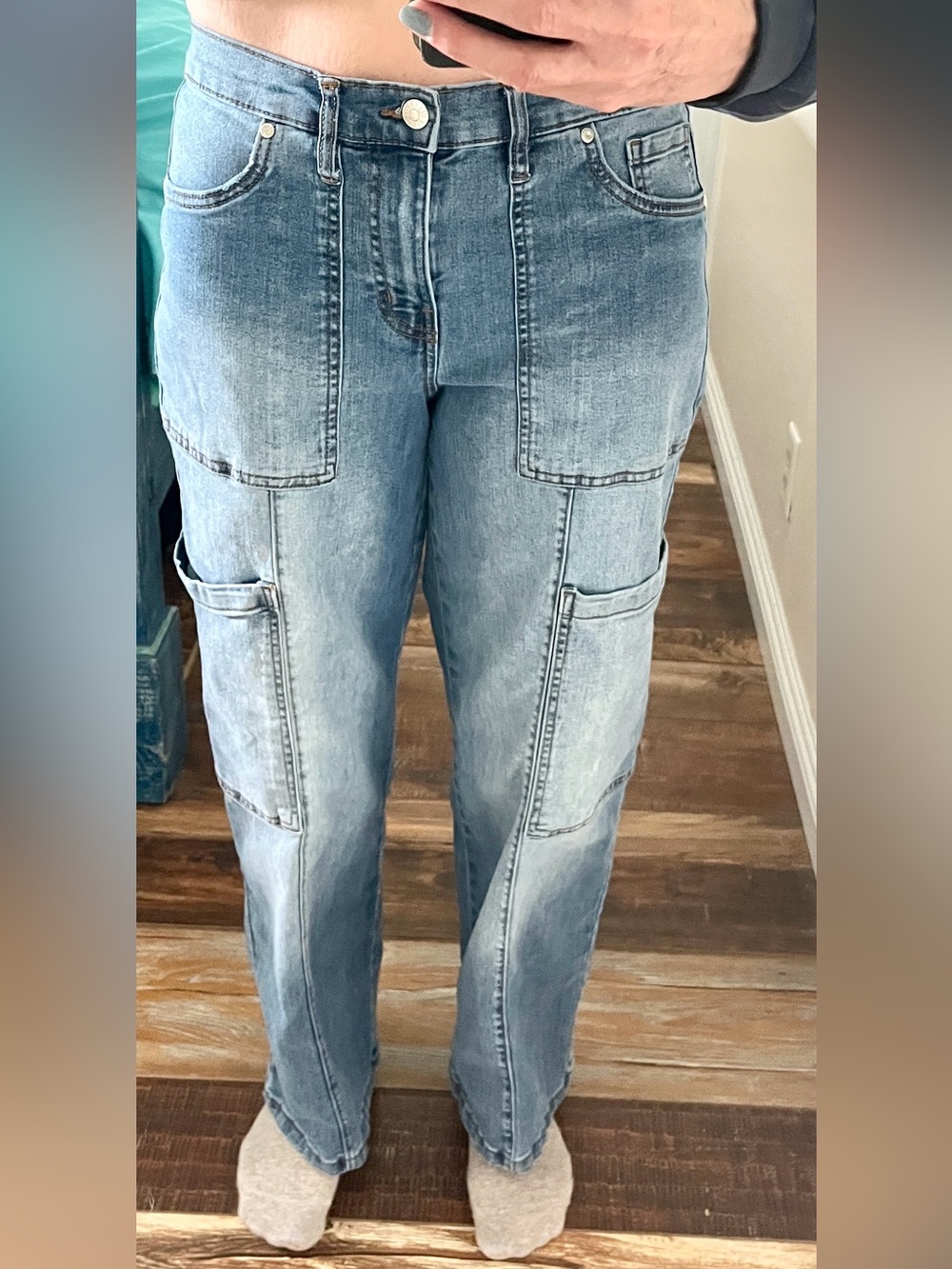 Celebrity Pink Mid-rise Wide Leg Jeans - Picture 8 of 10